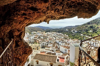 view of the Ojen from the caves